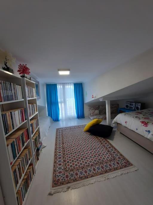 Appartamento Deniz Manzarasi, Marti Sesleri Esliginde Provincia di Istanbul